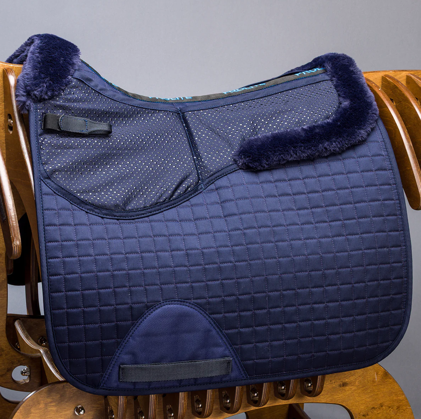 Fleece Trim Adjustable Dressage Saddlecloth