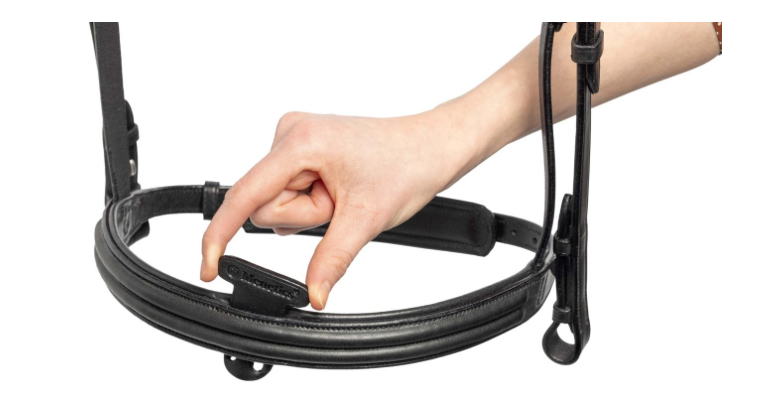 Menetics Dressage Snaffle No Reins